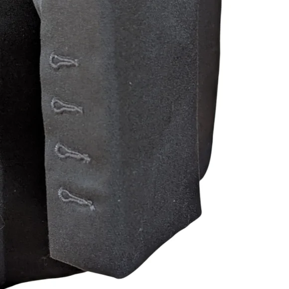 Balmain Paris Women's EU 40 US 8 Elegant Black Tuxedo Blazer with Satin Lapel - Picture 8 of 11